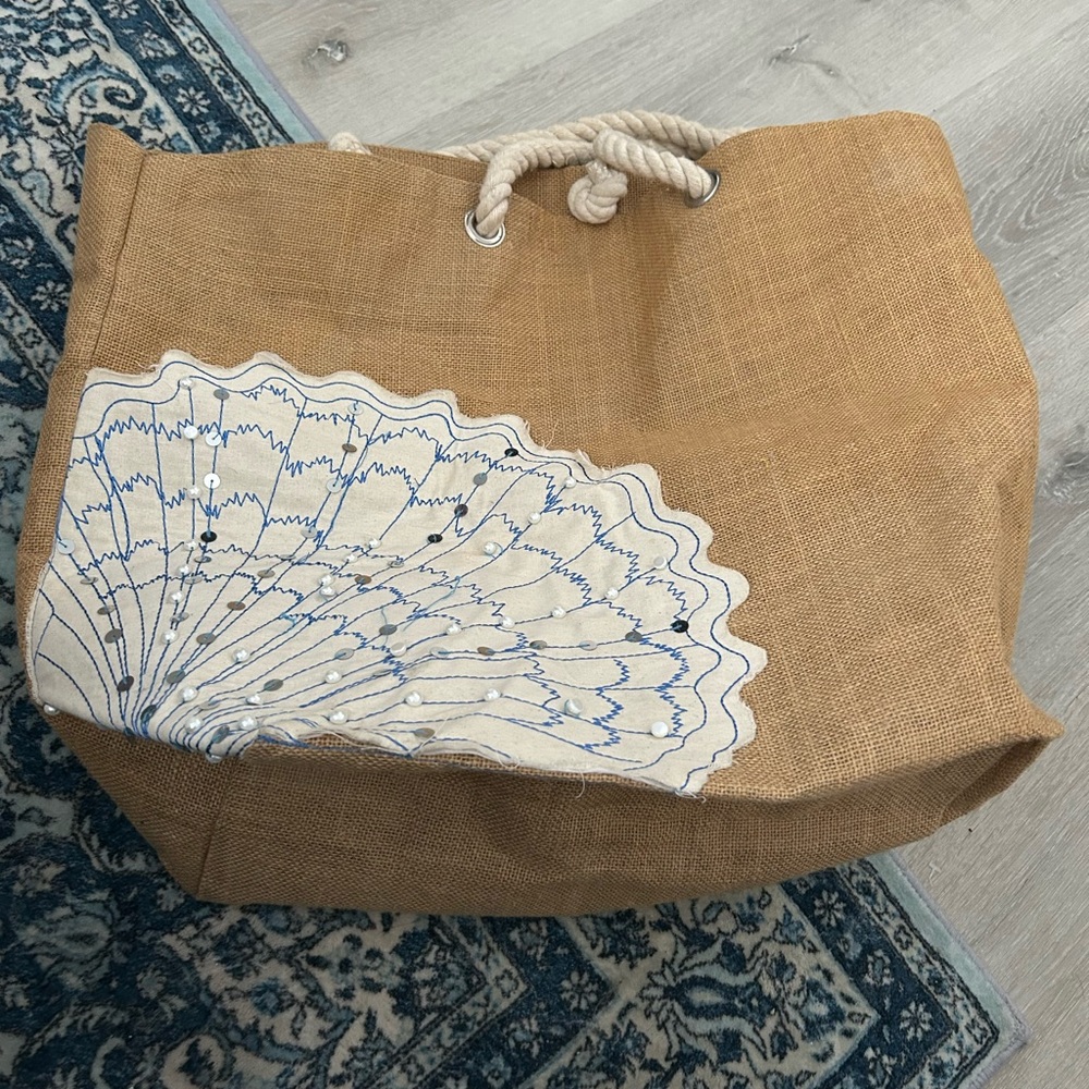 Chic Tan Tote with Shell Pattern